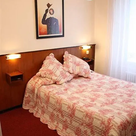 Azurene Royal Hotel